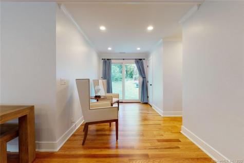 21 Anthony Lane Darien CT 06820