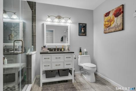 5 Mansfield Grove Road East Haven CT 06512