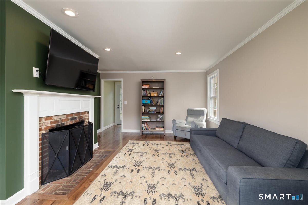 27 Hale Street Westport CT 06880