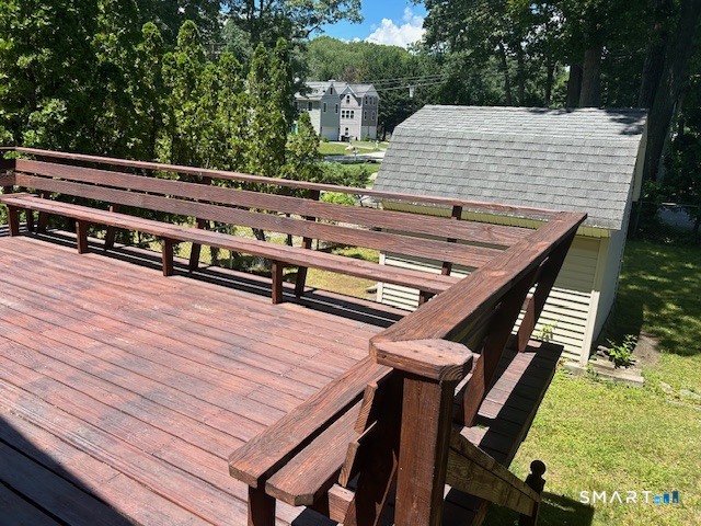 93 Laurelwood Drive East Lyme CT 06357