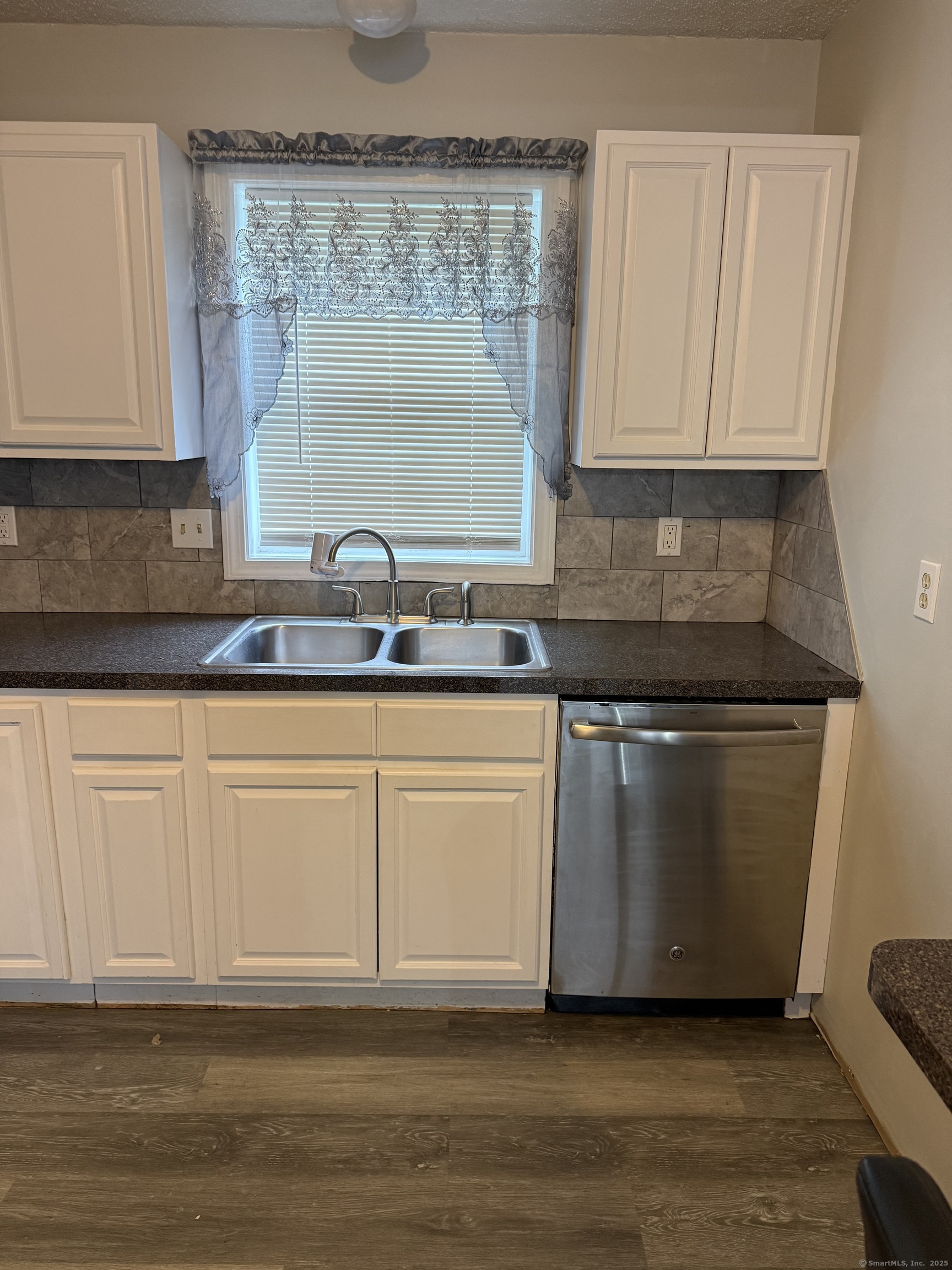 12 Harbison Avenue Hartford CT 06106