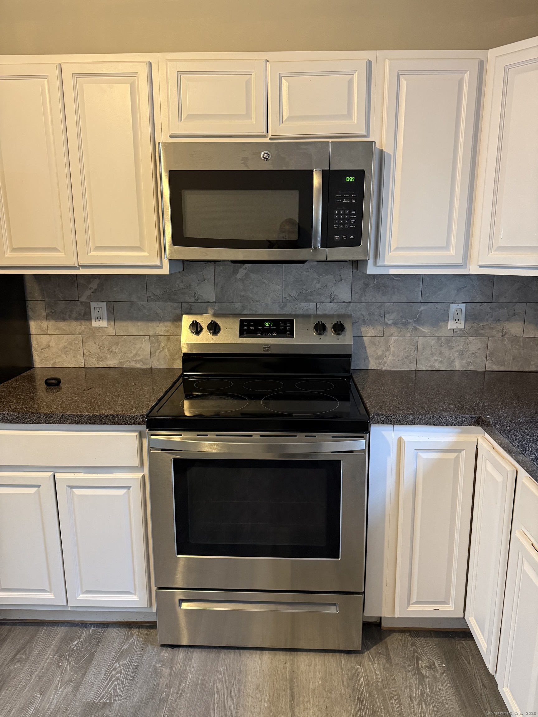 12 Harbison Avenue Hartford CT 06106