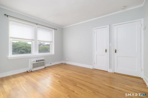 136 Woodside Green Stamford CT 06905