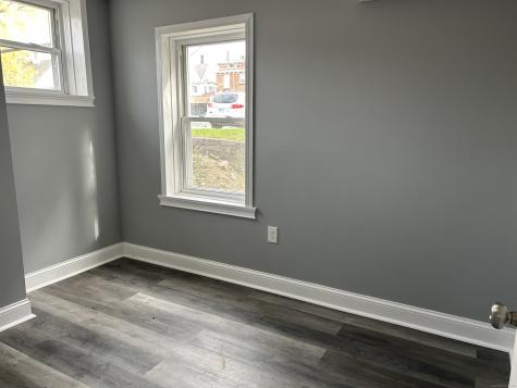 22 Hawthorne Street Norwich CT 06360