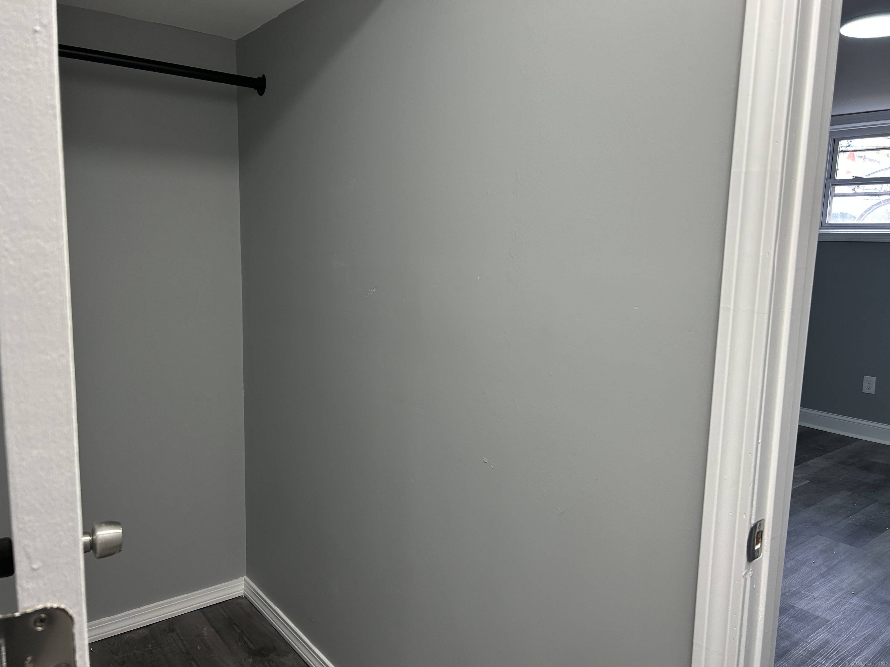 22 Hawthorne Street Norwich CT 06360