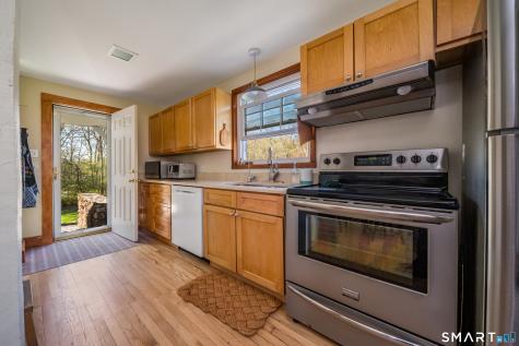 50 Ledge Hill Road Guilford CT 06437