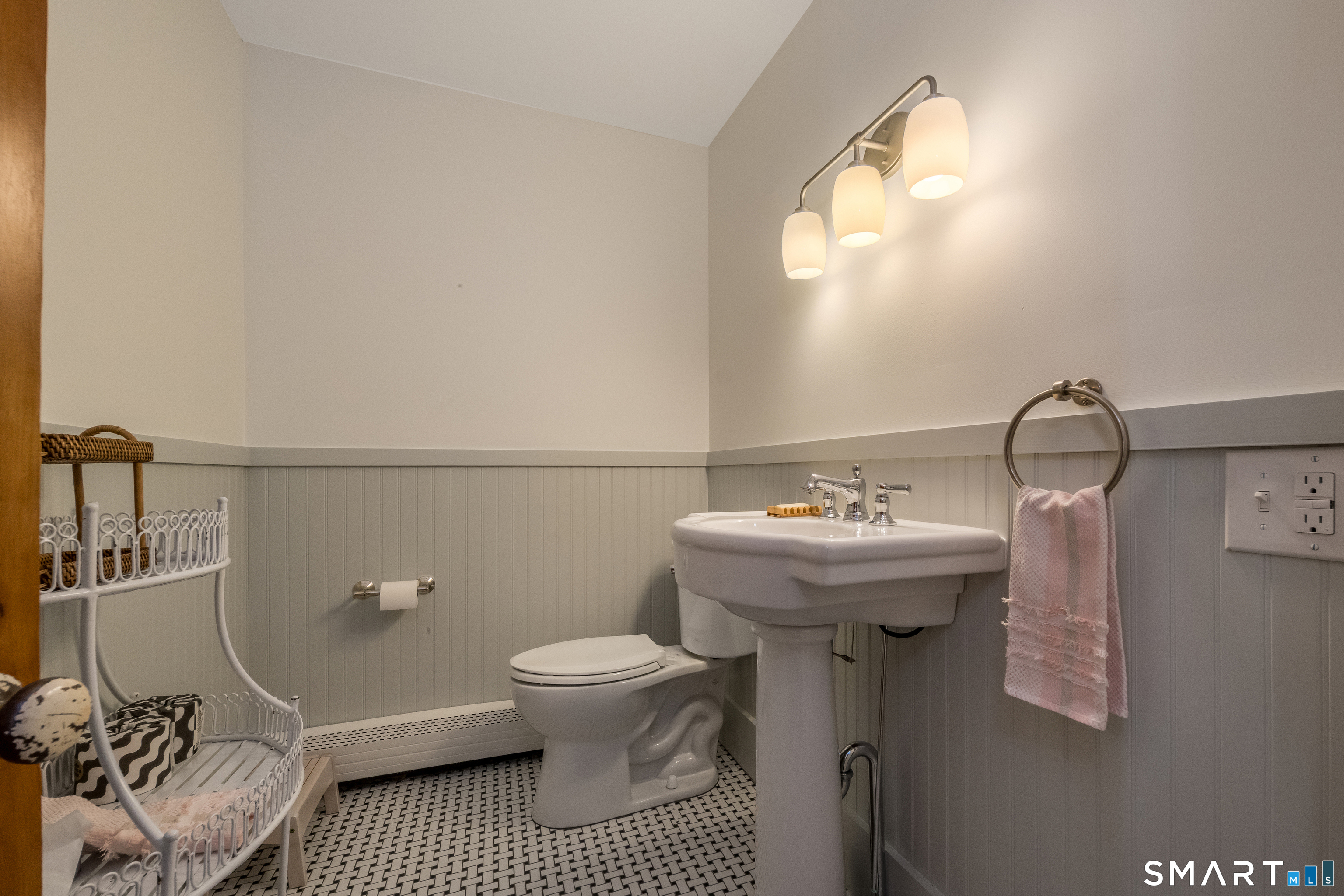 50 Ledge Hill Road Guilford CT 06437