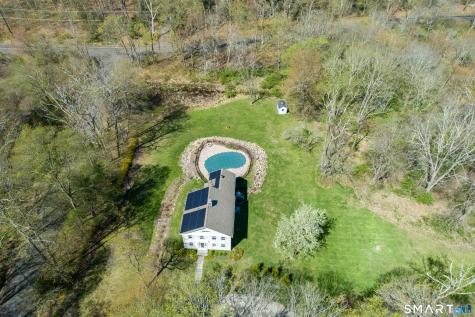 50 Ledge Hill Road Guilford CT 06437