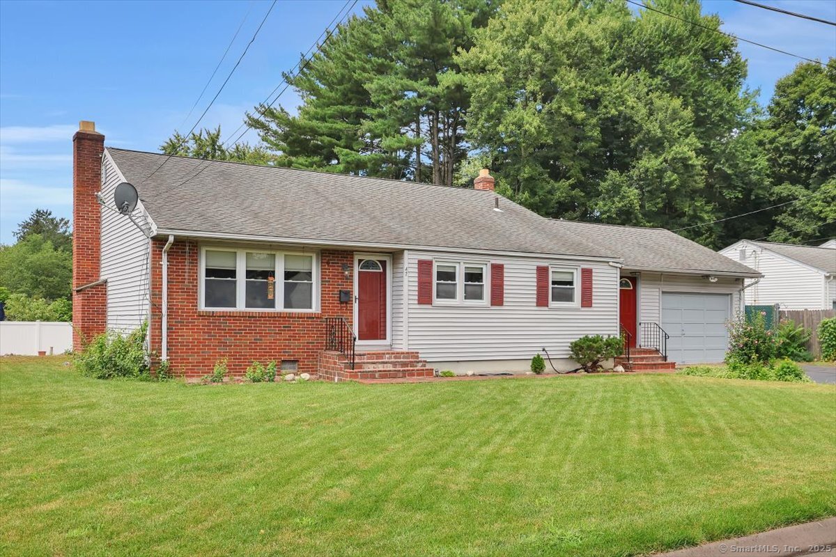 47 Nancy Drive East Hartford CT 06118