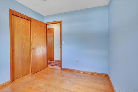 47 Nancy Drive East Hartford CT 06118