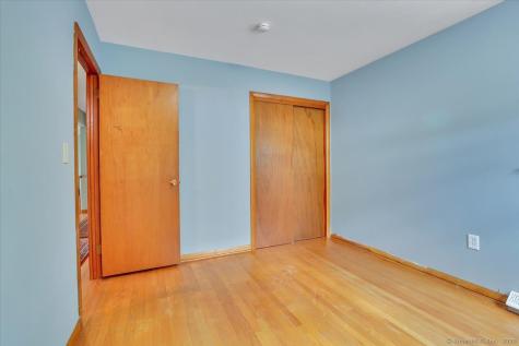 47 Nancy Drive East Hartford CT 06118