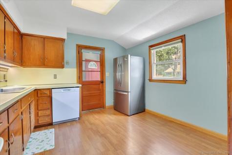 47 Nancy Drive East Hartford CT 06118
