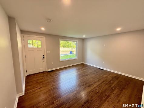 28 South Cliff Street Ansonia CT 06401