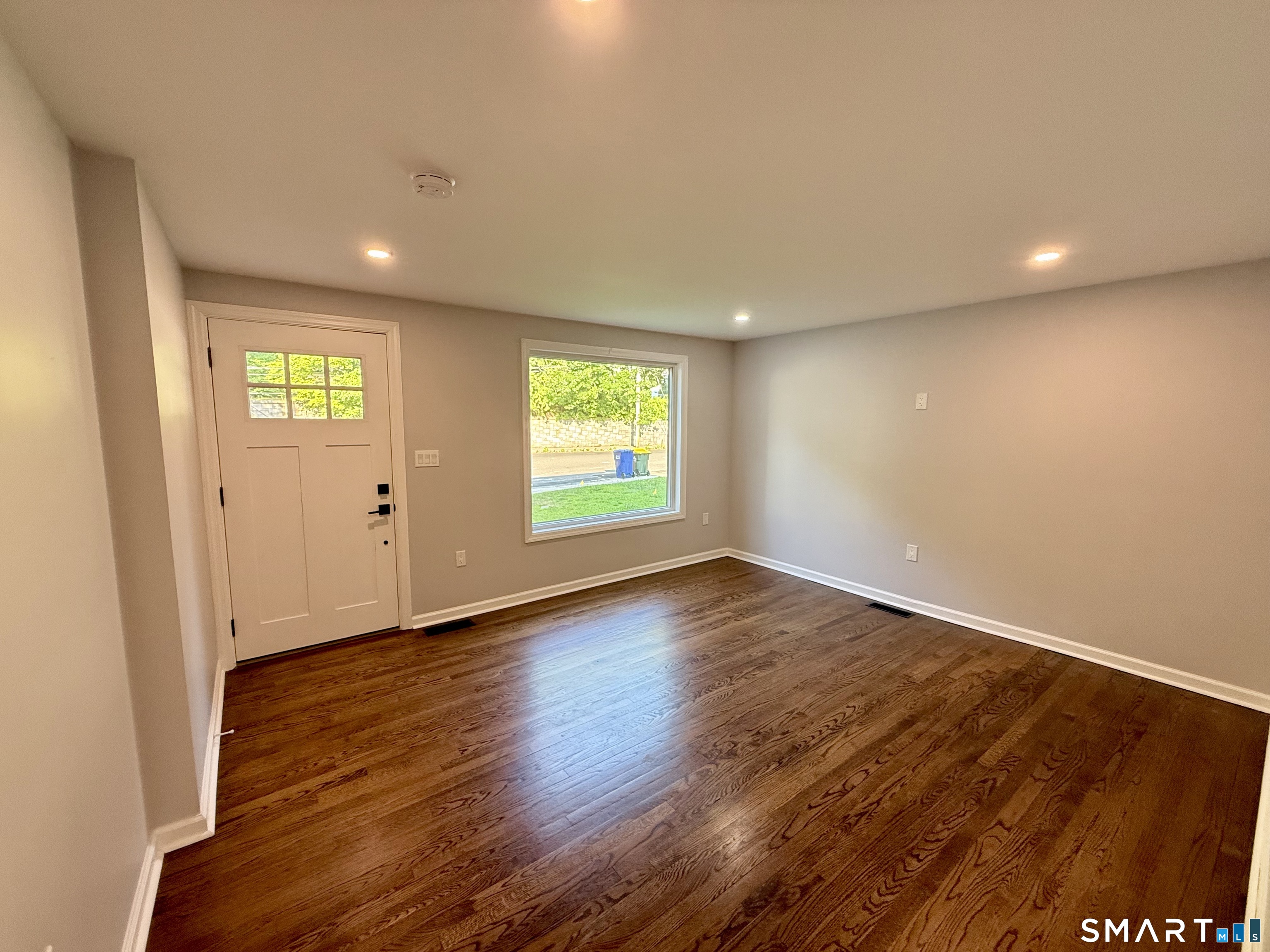 28 South Cliff Street Ansonia CT 06401