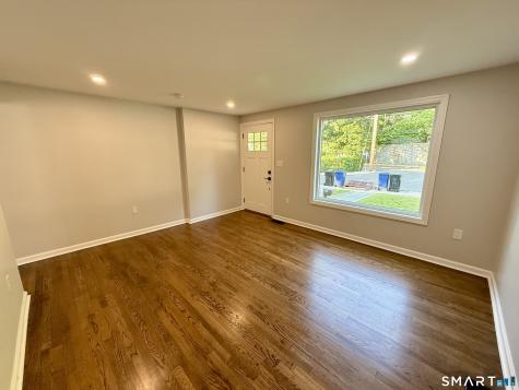 28 South Cliff Street Ansonia CT 06401