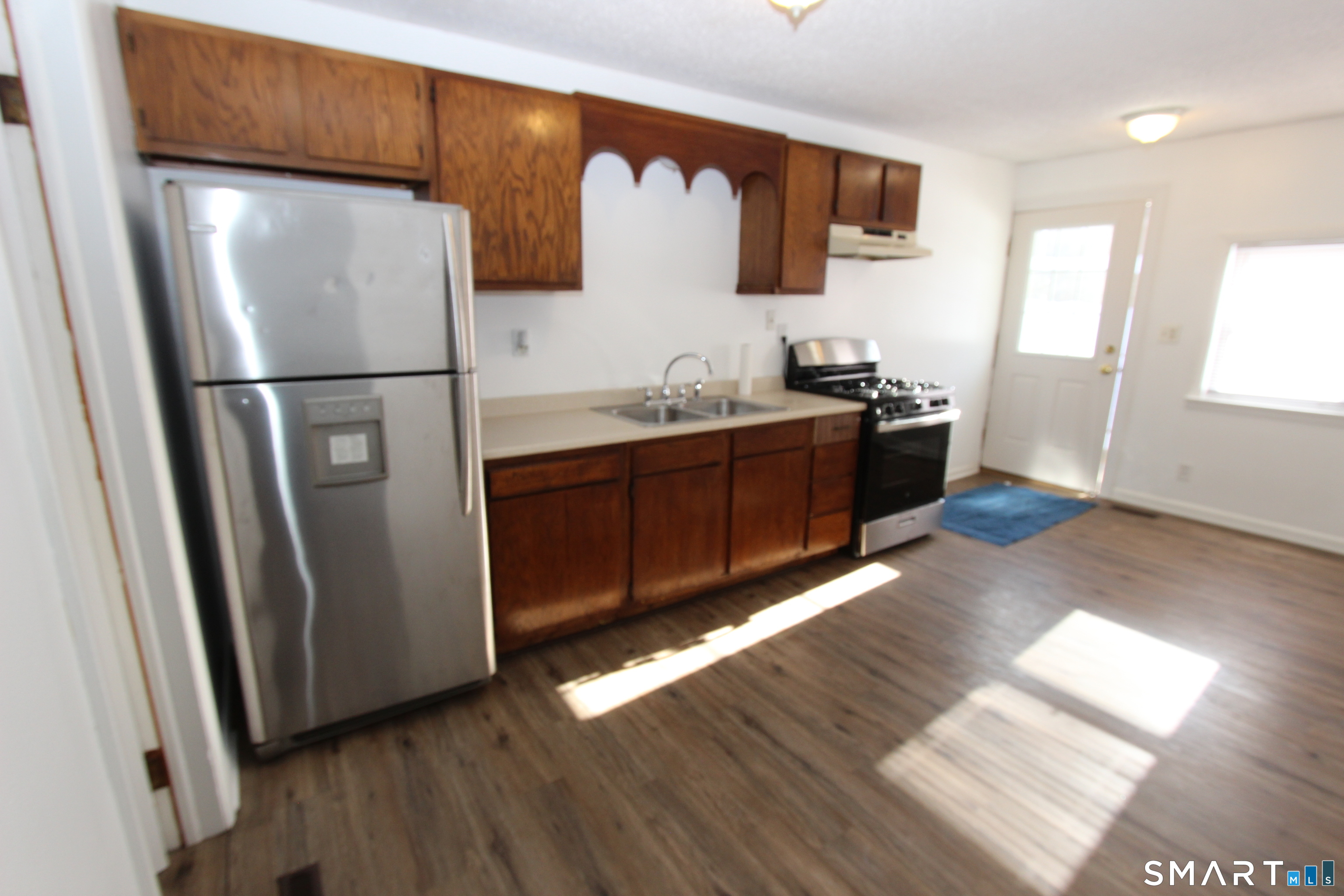 24 Brook Street Seymour CT 06483