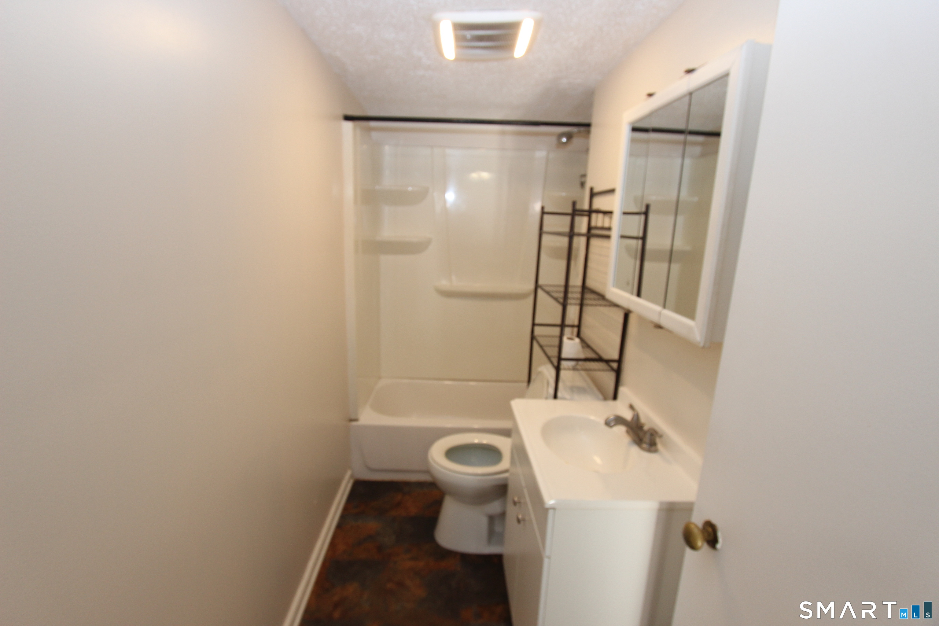 24 Brook Street Seymour CT 06483