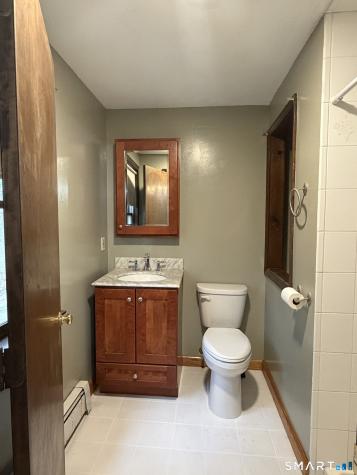8 Brook Lane Guilford CT 06437
