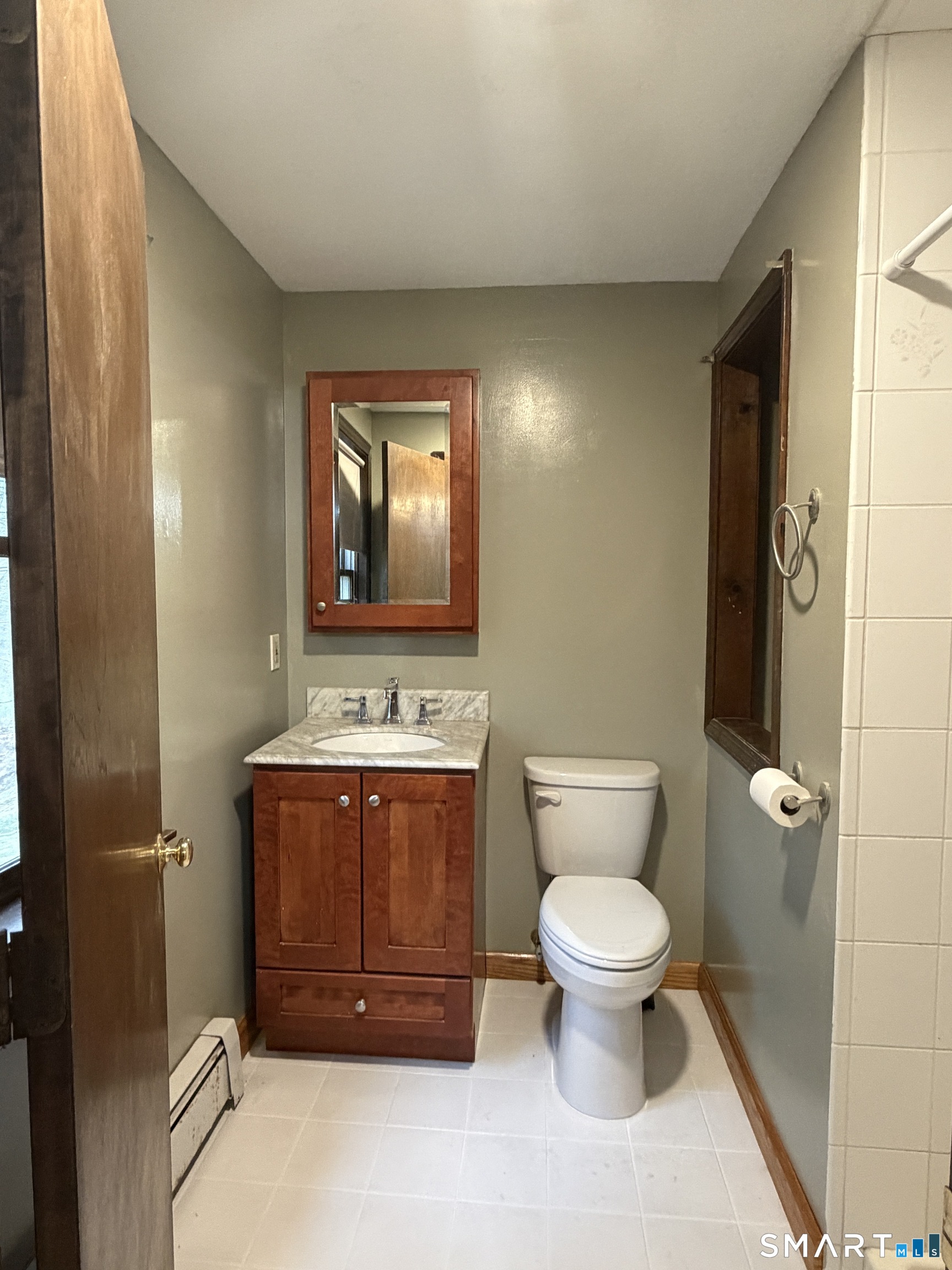 8 Brook Lane Guilford CT 06437