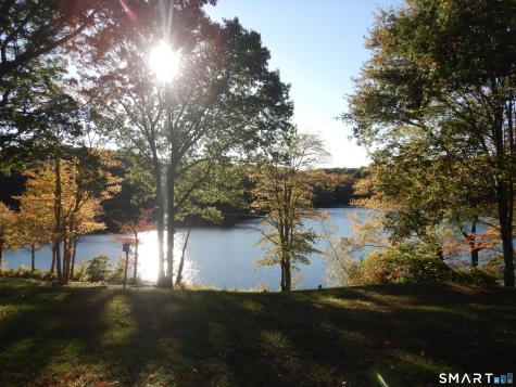 12 Ridgewood Drive Old Saybrook CT 06475
