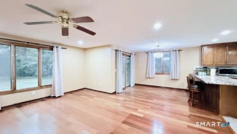 16 Arthur Drive South Windsor CT 06074