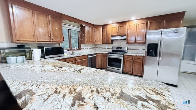 16 Arthur Drive South Windsor CT 06074