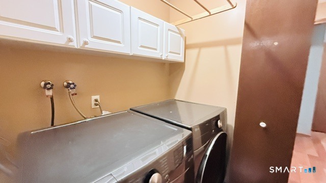 16 Arthur Drive South Windsor CT 06074