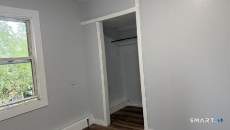 1087 Kossuth Street Bridgeport CT 06608
