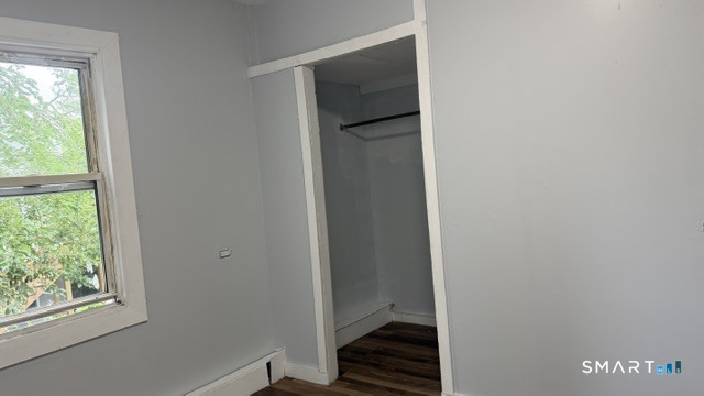 1087 Kossuth Street Bridgeport CT 06608