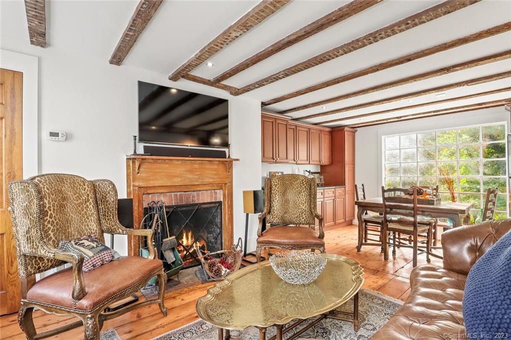49 Hollow Tree Ridge Road Darien CT 06820