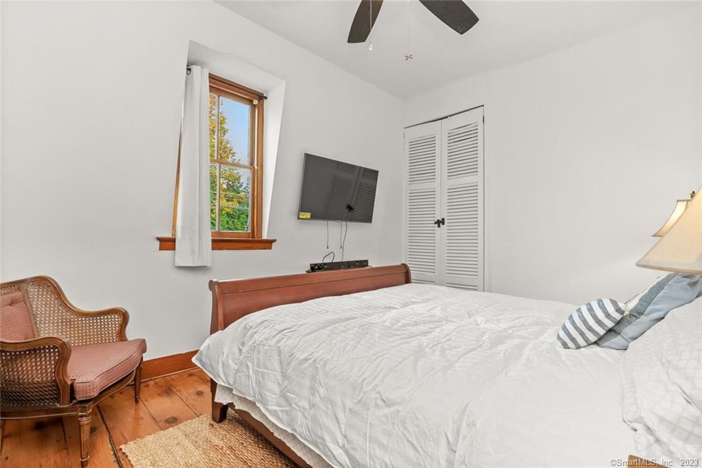 49 Hollow Tree Ridge Road Darien CT 06820