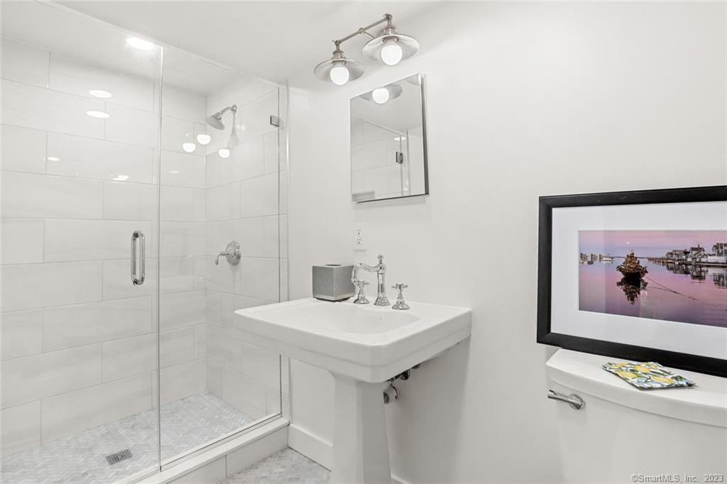 49 Hollow Tree Ridge Road Darien CT 06820