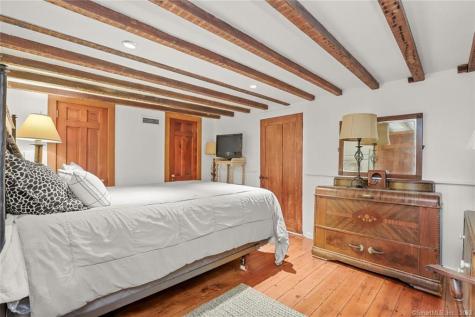 49 Hollow Tree Ridge Road Darien CT 06820