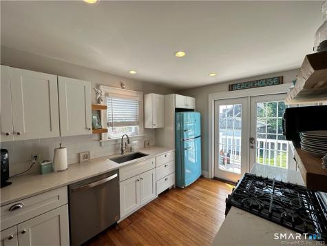 70 Noyes Avenue Stonington CT 06379