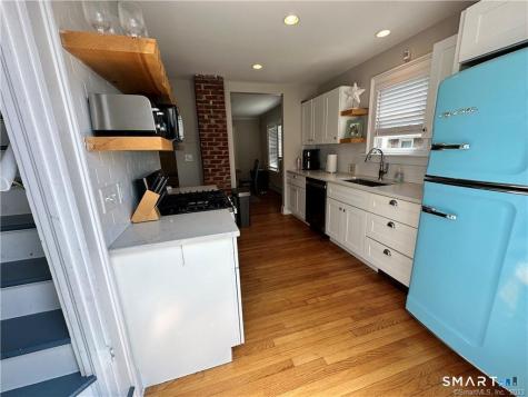 70 Noyes Avenue Stonington CT 06379