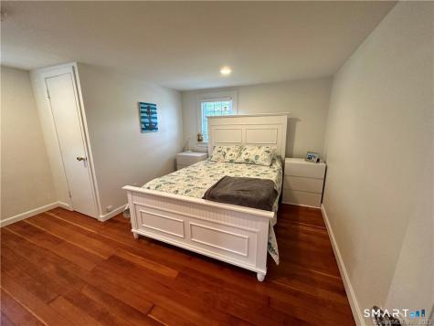 70 Noyes Avenue Stonington CT 06379