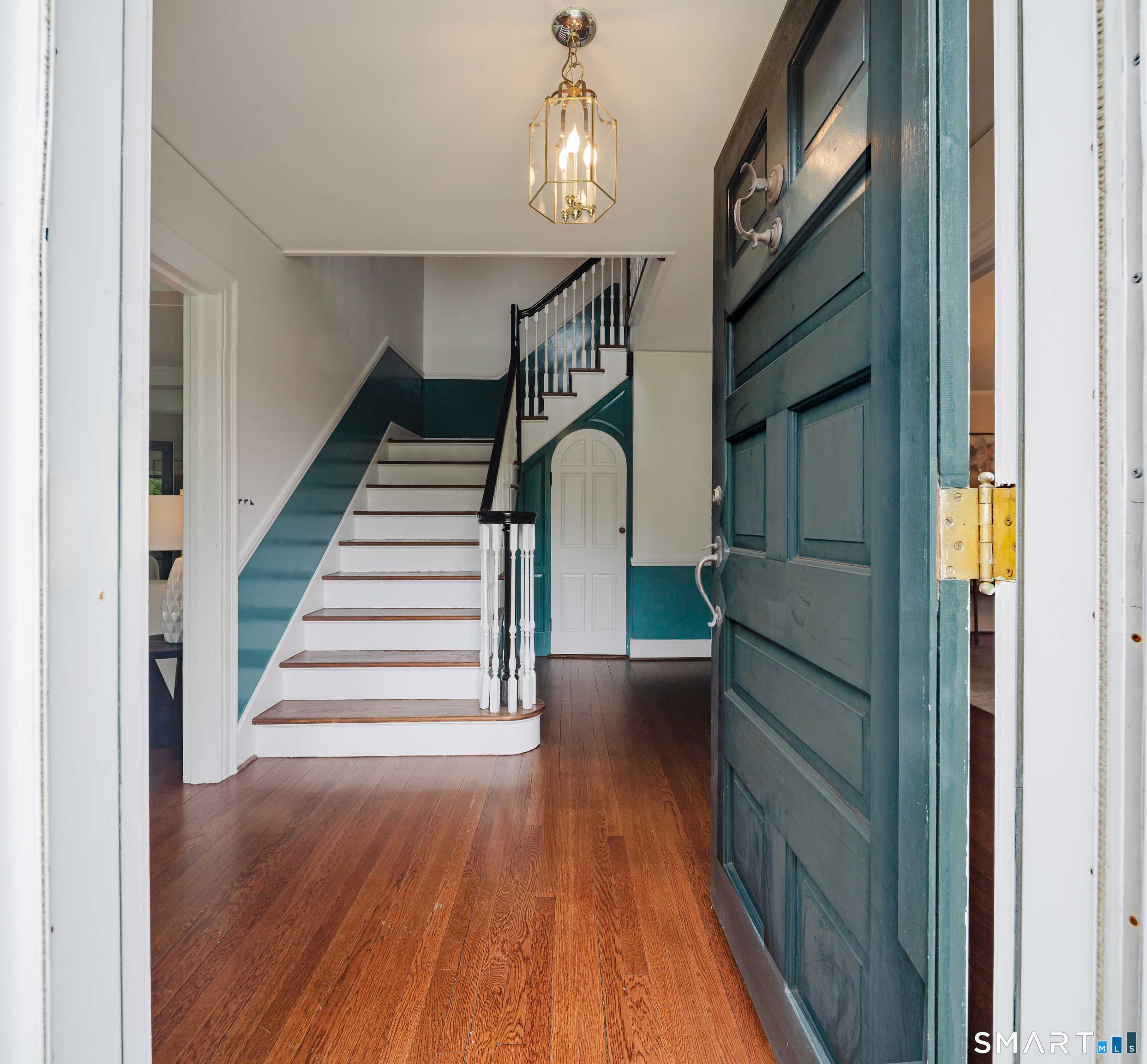3 Holmewood Lane New Canaan CT 06840
