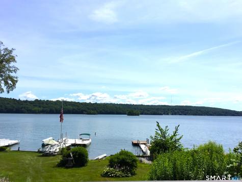18 East Lane New Fairfield CT 06812
