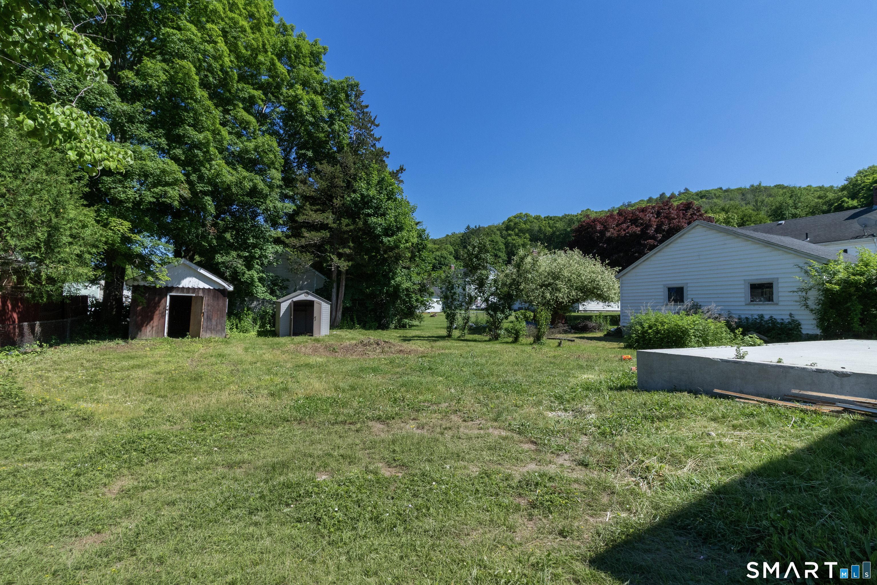 6 Brookside Avenue Sprague CT 06330