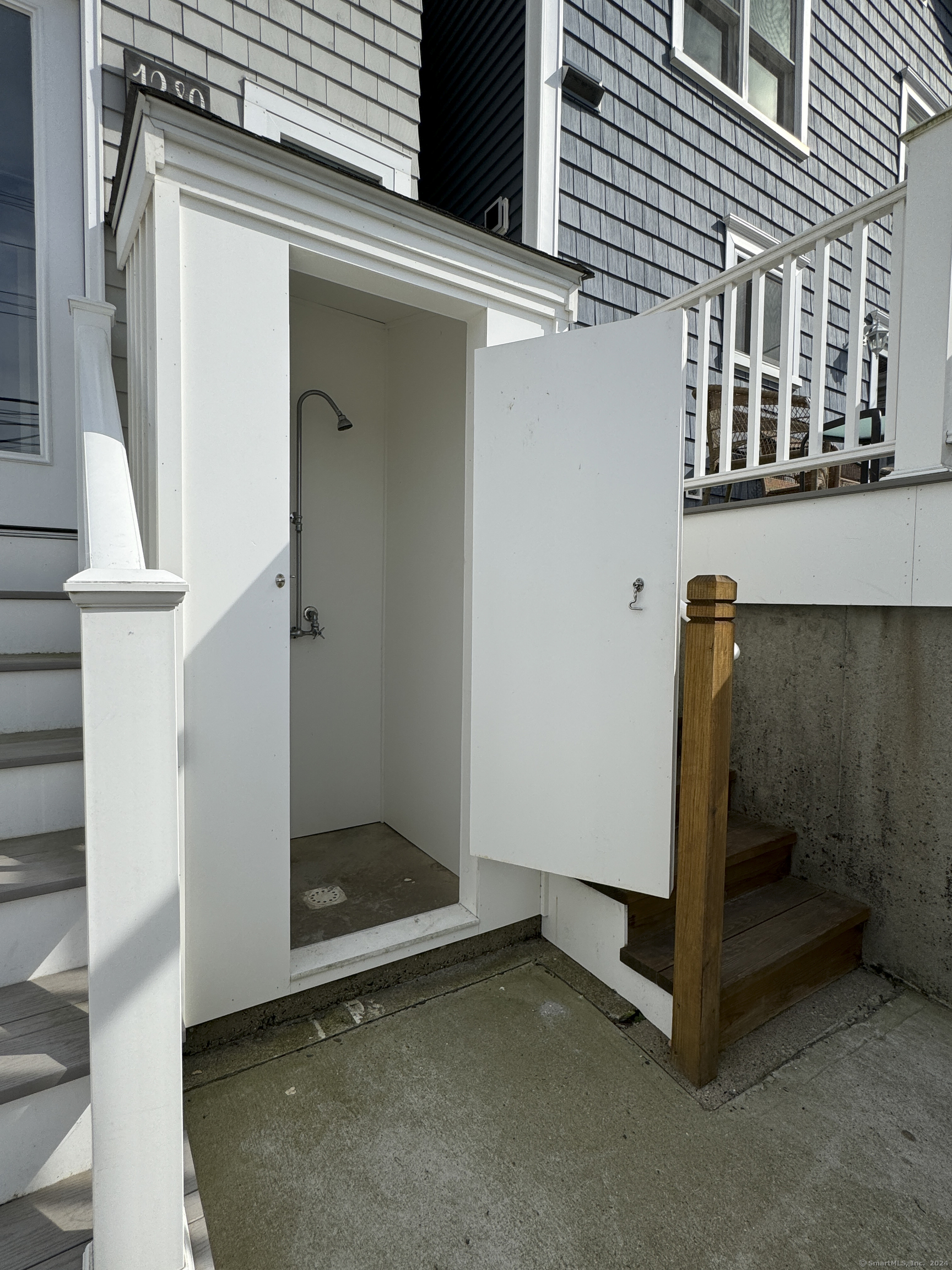 Fairfield CT 06824