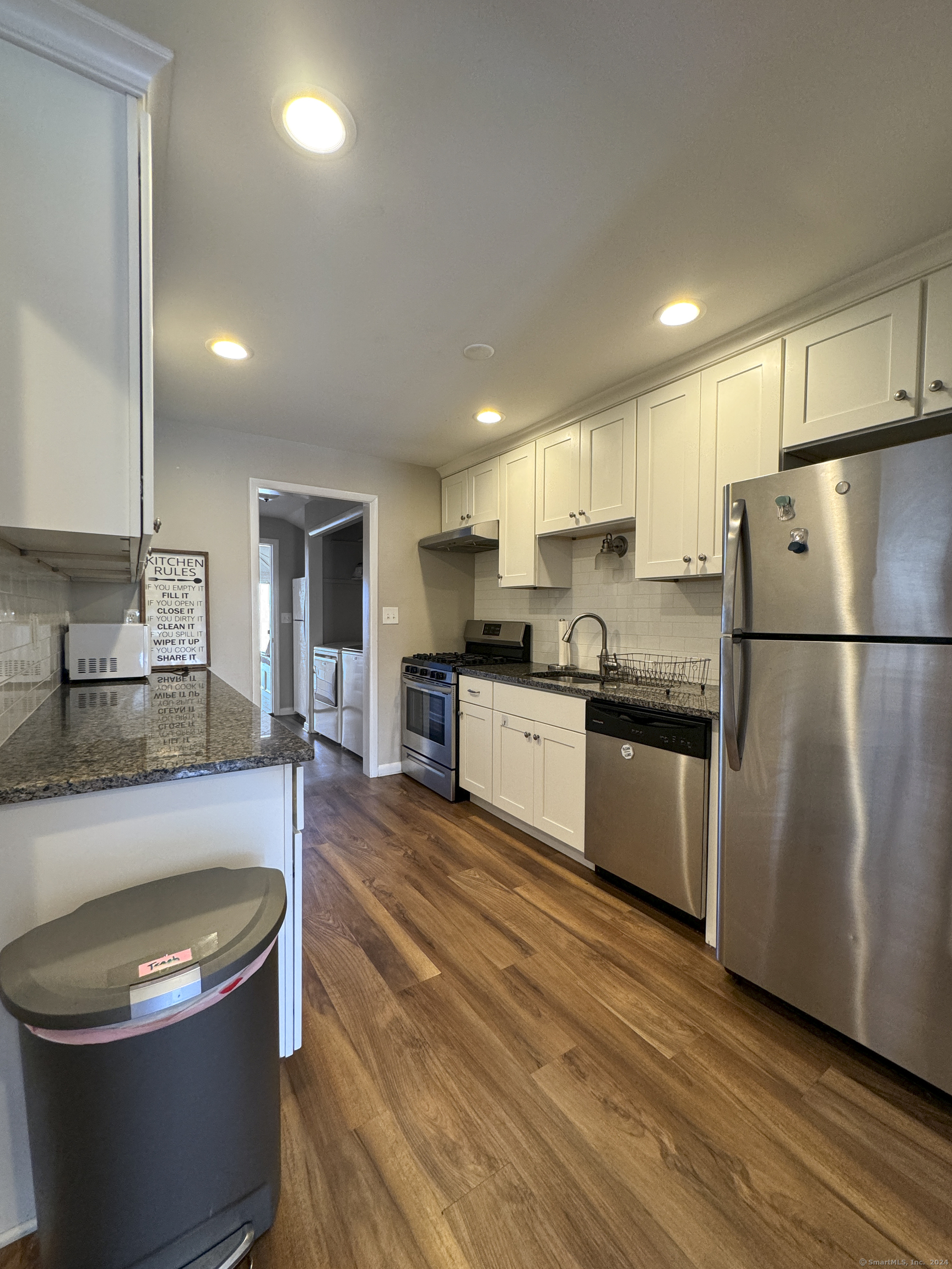 Fairfield CT 06824