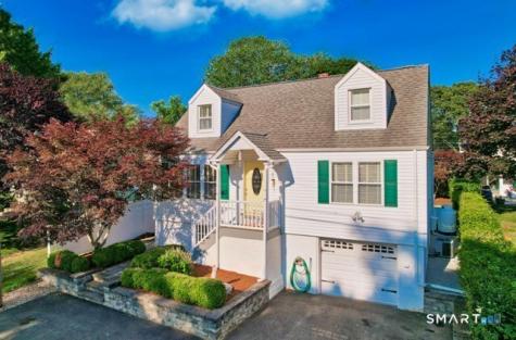 18 Corsino Avenue Old Lyme CT 06371