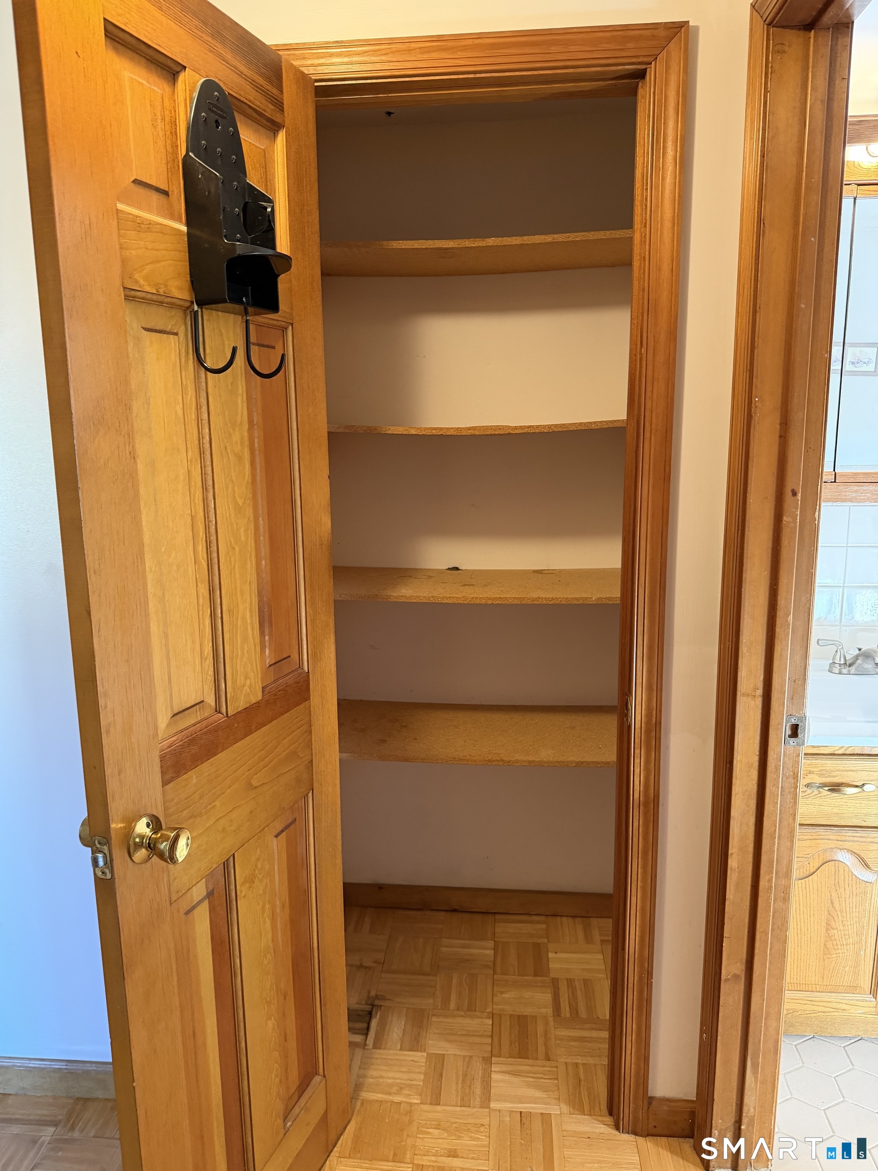 48 Barraclough Avenue Hamden CT 06517