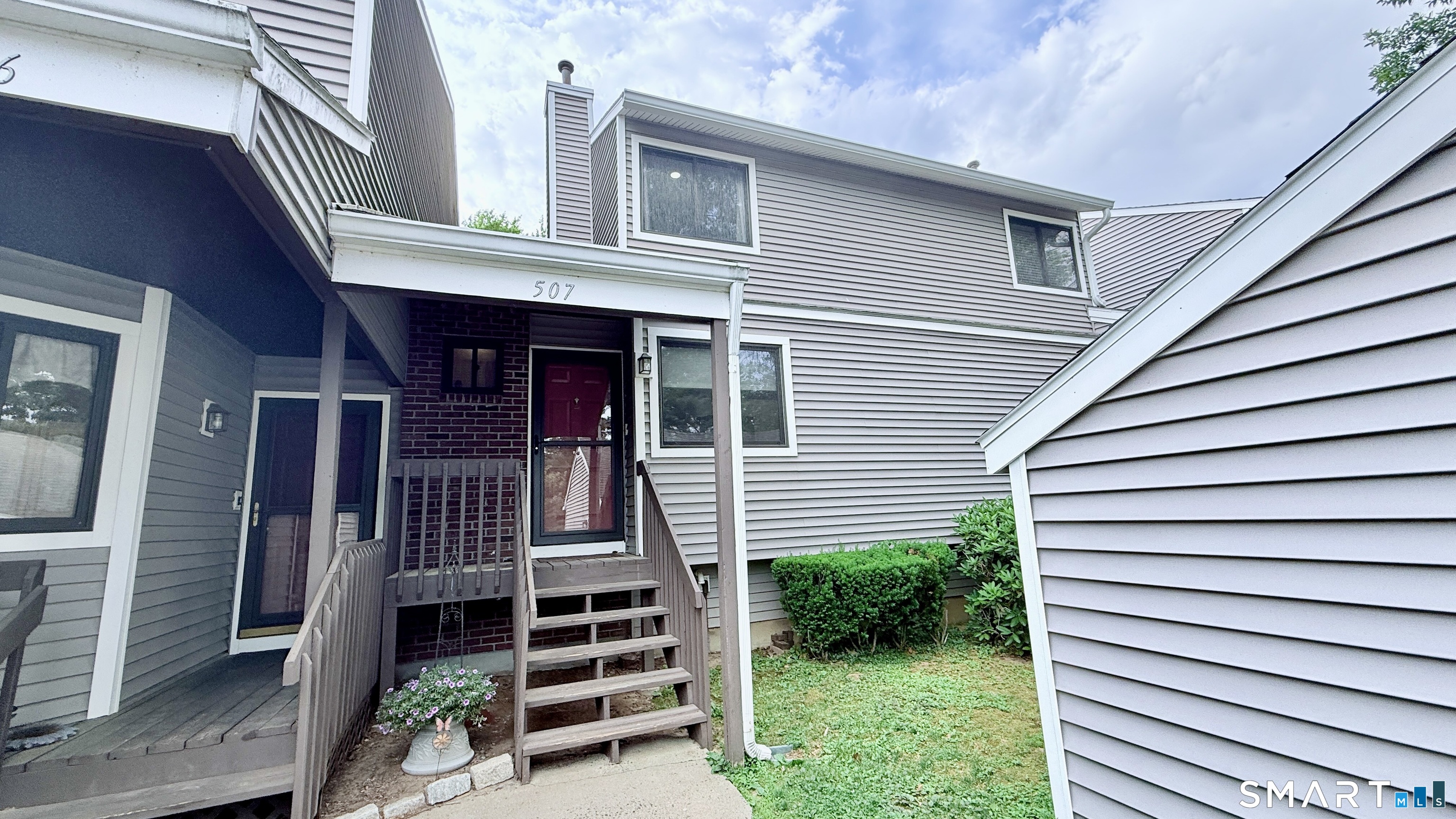 507 Mill Pond Drive South Windsor CT 06074