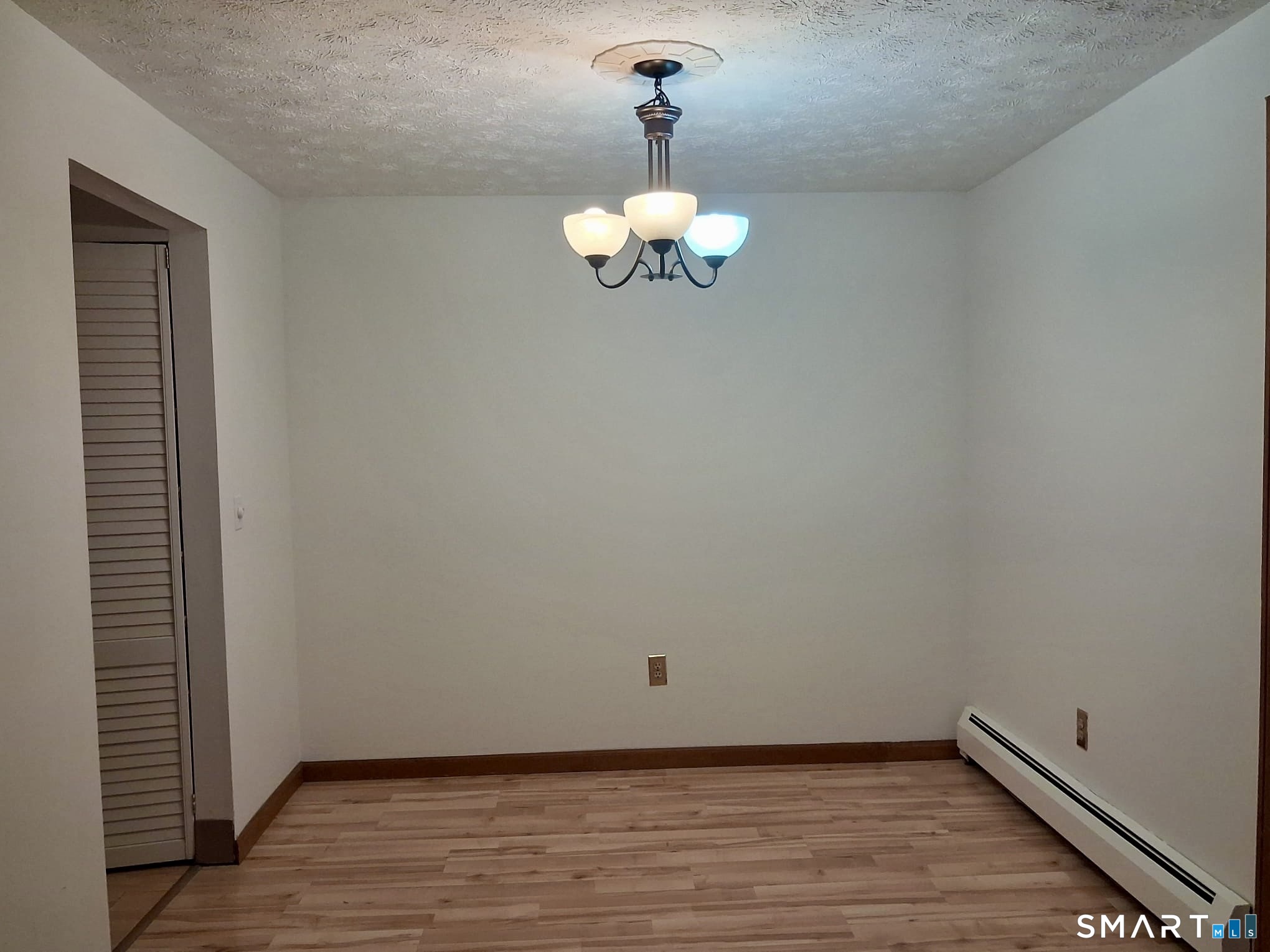 26 Amato Drive South Windsor CT 06074