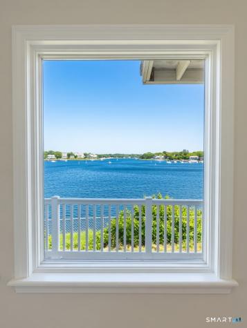 27 Bayview Place West Haven CT 06516