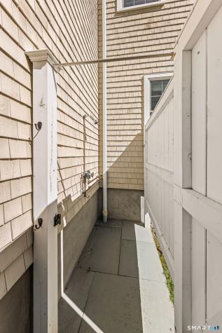 110 Smith Street Fairfield CT 06824