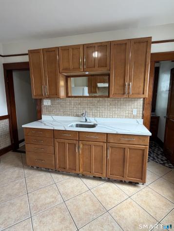 306 Judson Place Bridgeport CT 06610
