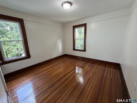 306 Judson Place Bridgeport CT 06610