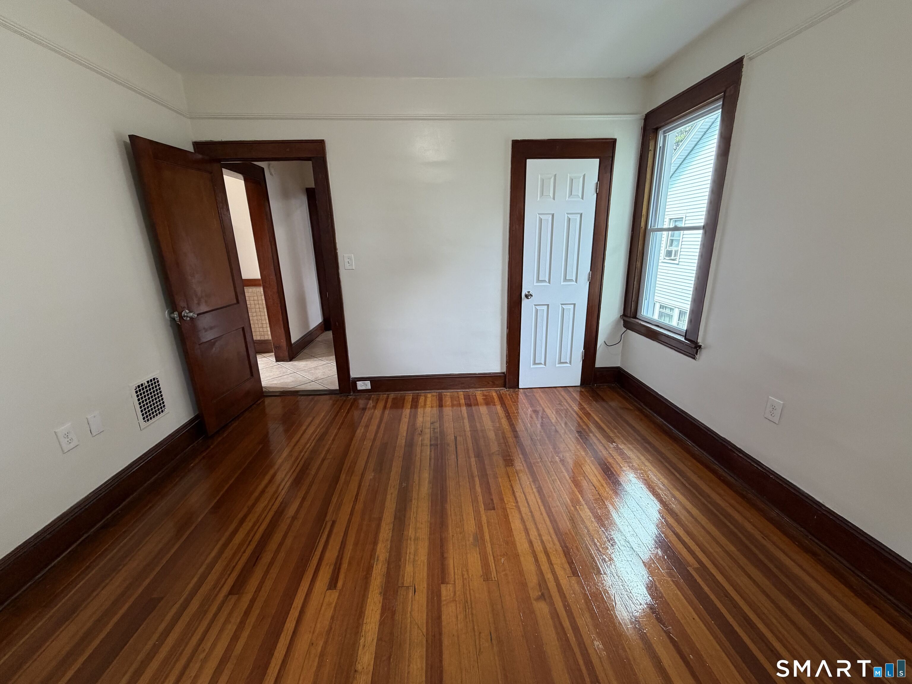 306 Judson Place Bridgeport CT 06610